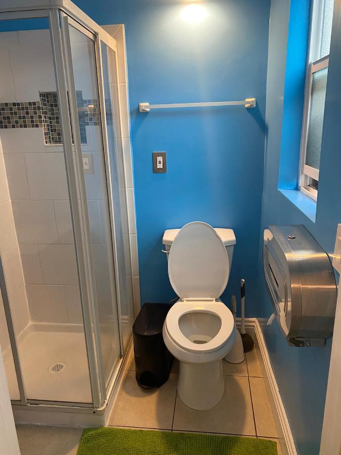 Small Private La Bedroom W Wifi - Private Fridge - Ac Near Usc - Exposition Park - Usc Memorial Coliseum - Banc Of California Bmo Stadium - Downtown Los Angeles Dtla - University Of Southern California Usc!!! Εξωτερικό φωτογραφία