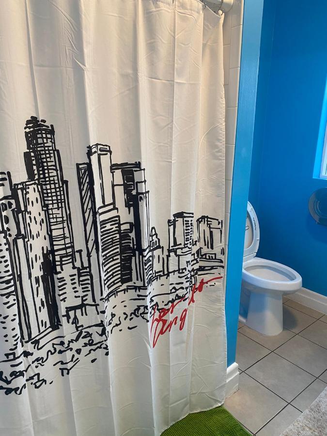 Small Private La Bedroom W Wifi - Private Fridge - Ac Near Usc - Exposition Park - Usc Memorial Coliseum - Banc Of California Bmo Stadium - Downtown Los Angeles Dtla - University Of Southern California Usc!!! Εξωτερικό φωτογραφία