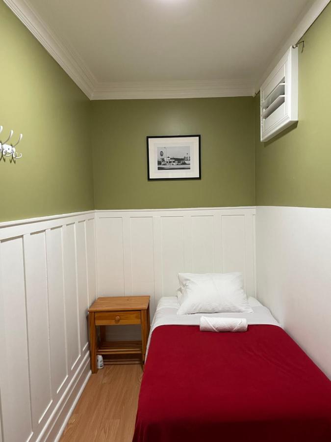 Small Private La Bedroom W Wifi - Private Fridge - Ac Near Usc - Exposition Park - Usc Memorial Coliseum - Banc Of California Bmo Stadium - Downtown Los Angeles Dtla - University Of Southern California Usc!!! Εξωτερικό φωτογραφία